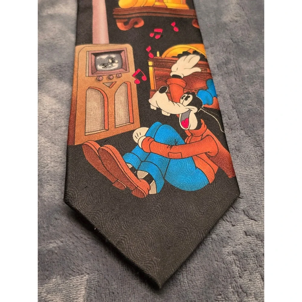 Vintage Mickey Unlimited Disney Tie Mickey Mouse Goofy Radio Gramophone Black